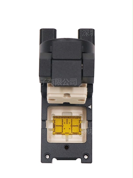 晶圆级芯片测试座