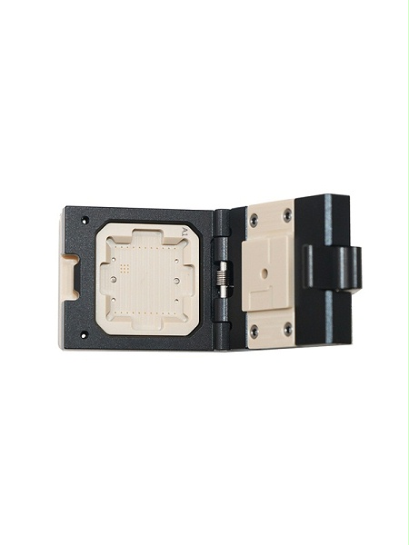 定制RF射频77pin-1.5mm模块测试座_副本