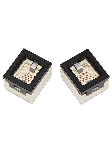 EMMC56pin-0.5mm-11.5×13mm合金下压式双面弹存储芯片测试座