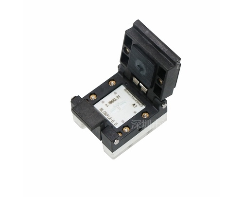 晶圆级芯片测试座