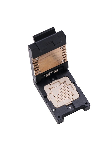 LGA118pin芯片测试插座