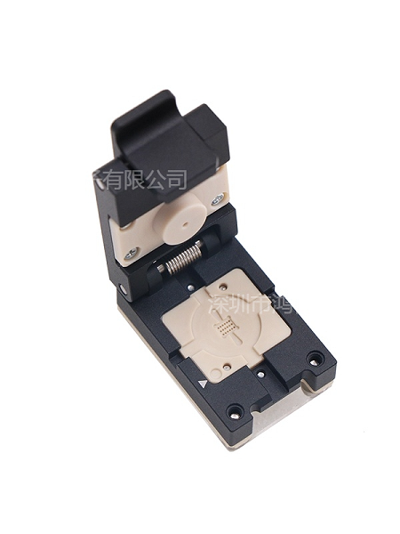 晶圆级芯片测试座